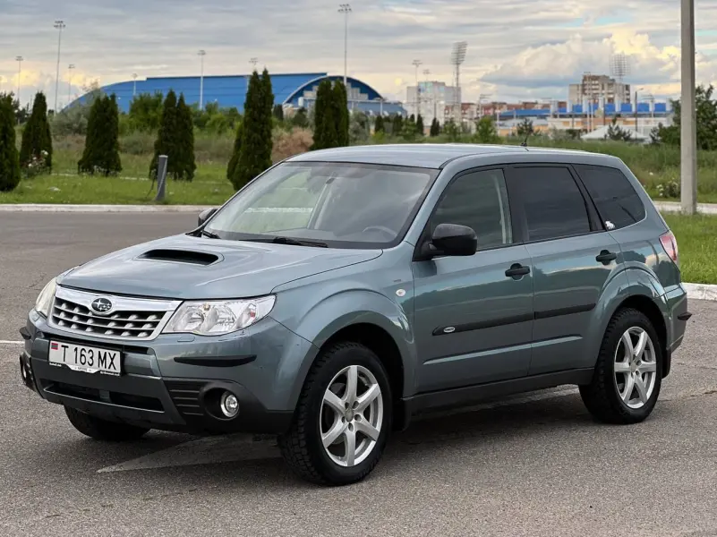 Subaru Forester, 2011