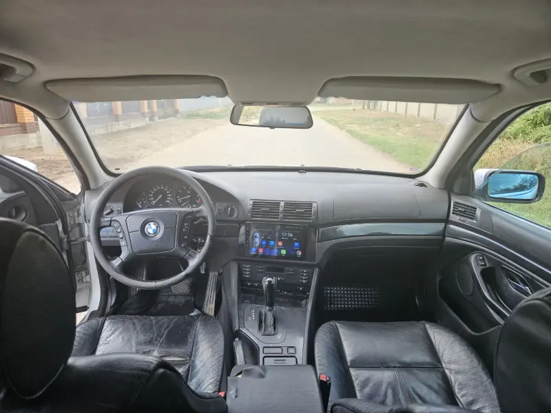 BMW 5 Series, 2001