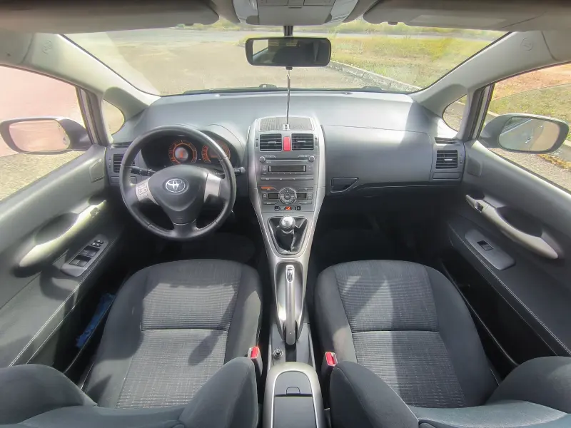 Toyota Auris, 2009