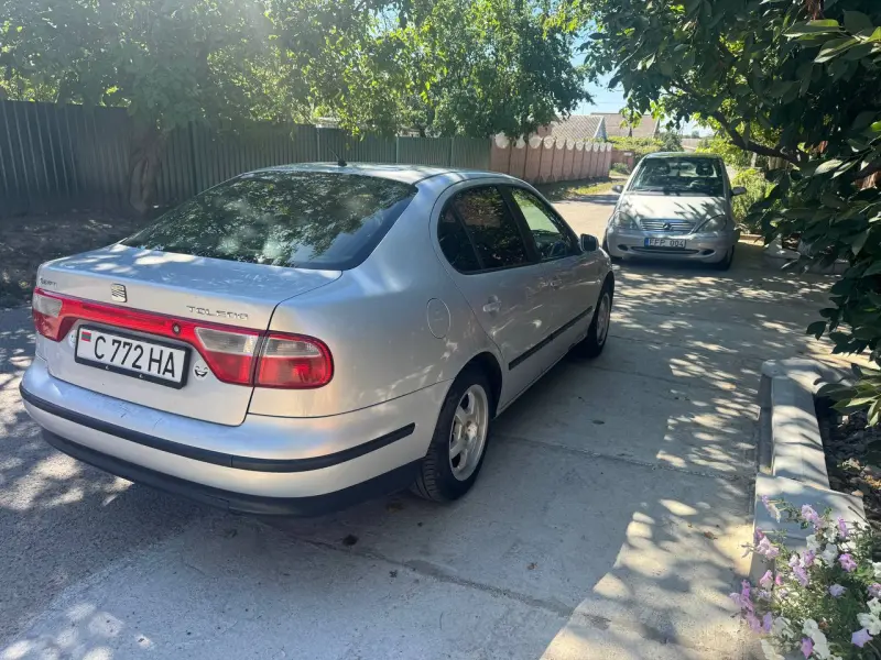 Volkswagen Golf, 2002
