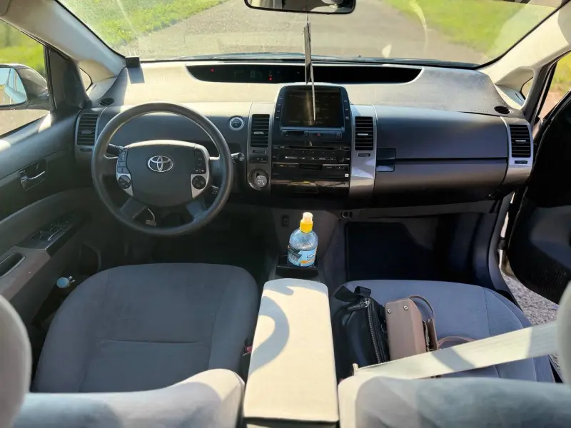 Toyota Prius, 2005