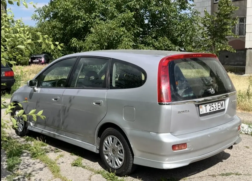 Honda Stream, 2002