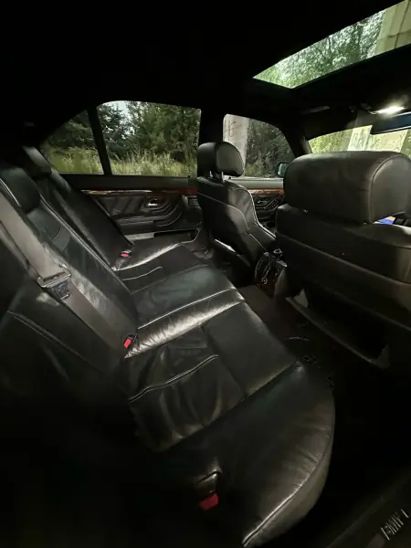 BMW 7 Series, 2000