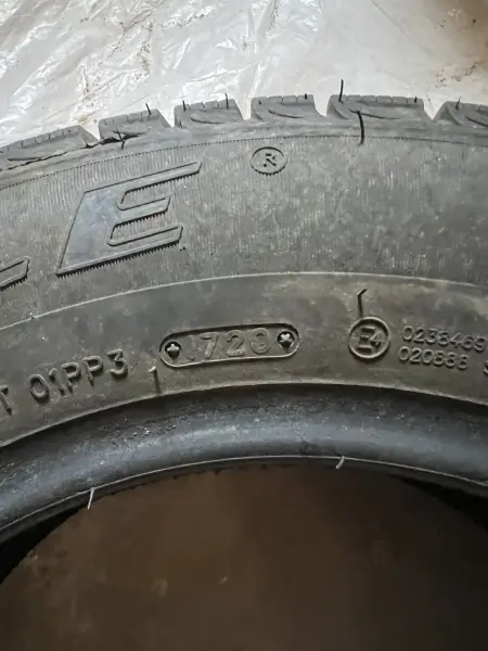 Продам резину 195/65/15