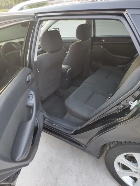 Toyota Avensis, 2006