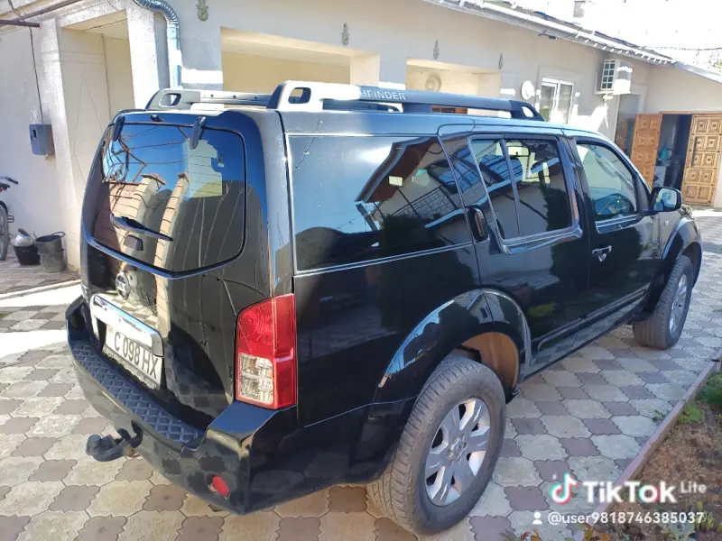 Nissan Pathfinder, 2006