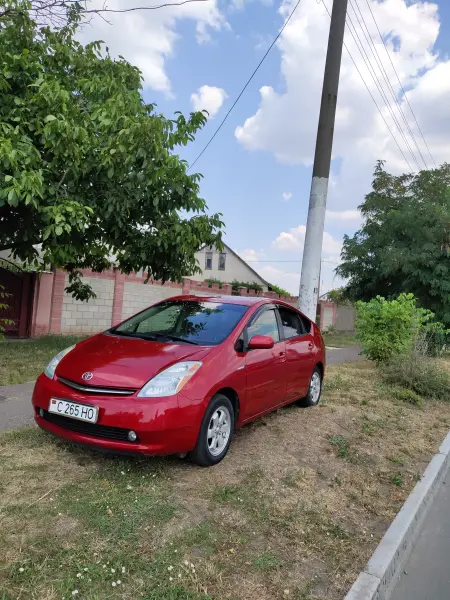 Toyota Prius, 2005