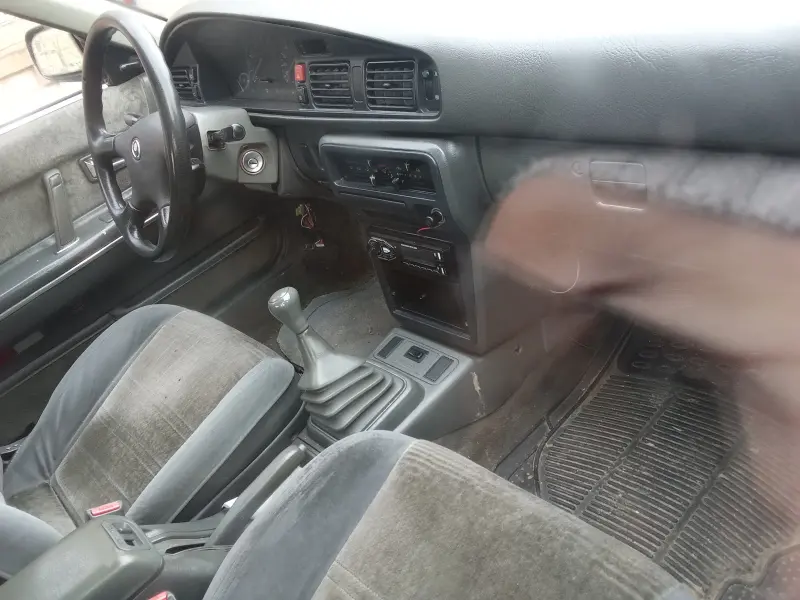 Mazda 626, 1988