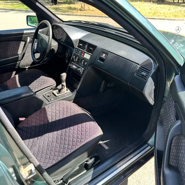 Mercedes-Benz C-Class, 1994