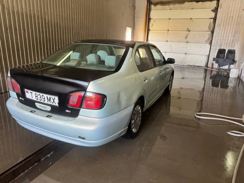 Nissan Primera, 2002