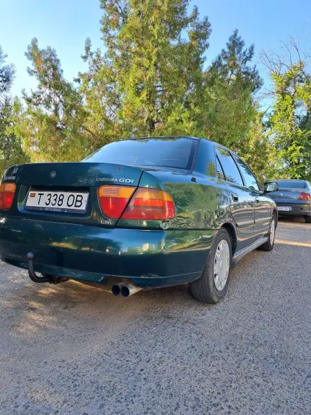 Mitsubishi Carisma, 1998