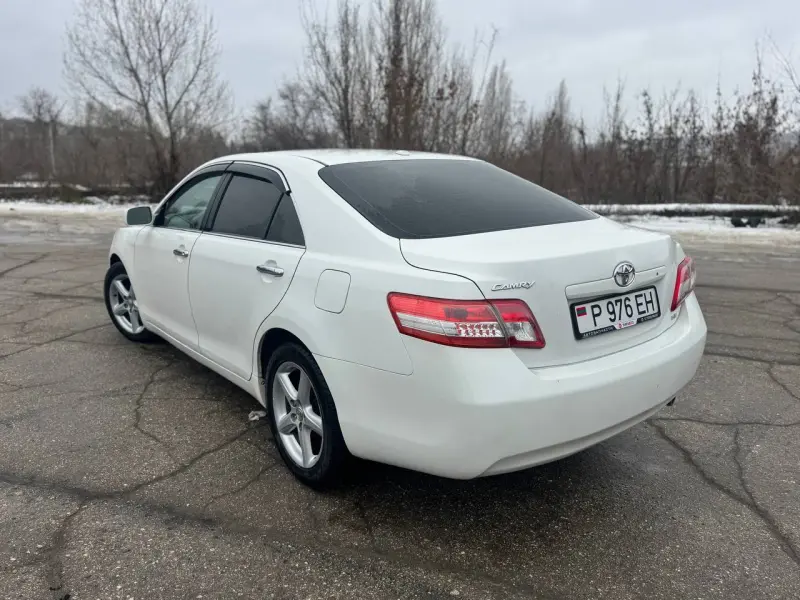 Toyota Camry, 2010