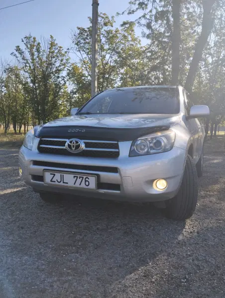 Toyota RAV4, 2007