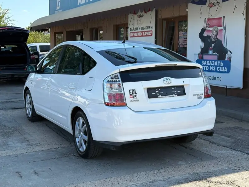 Toyota Prius, 2008