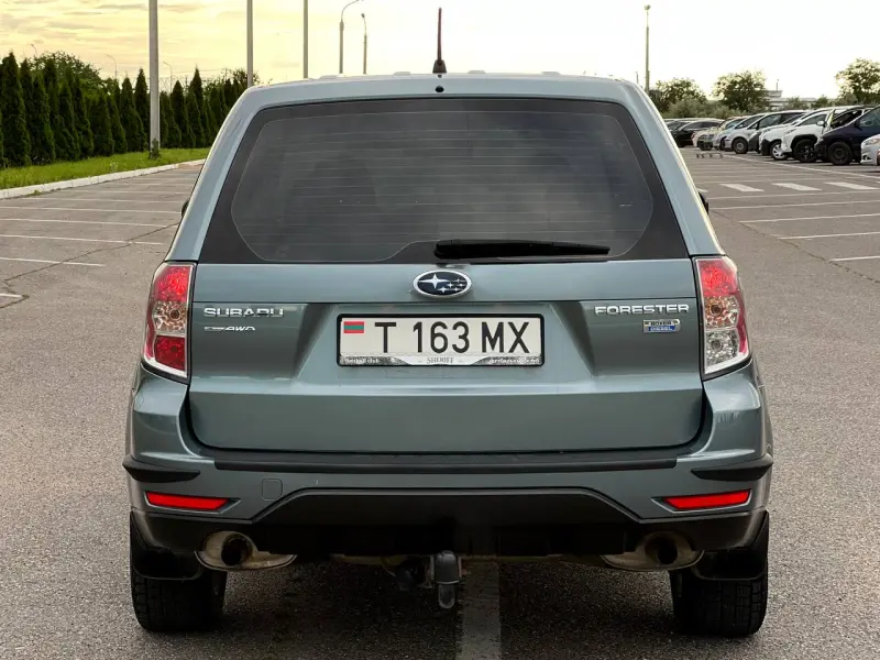 Subaru Forester, 2011