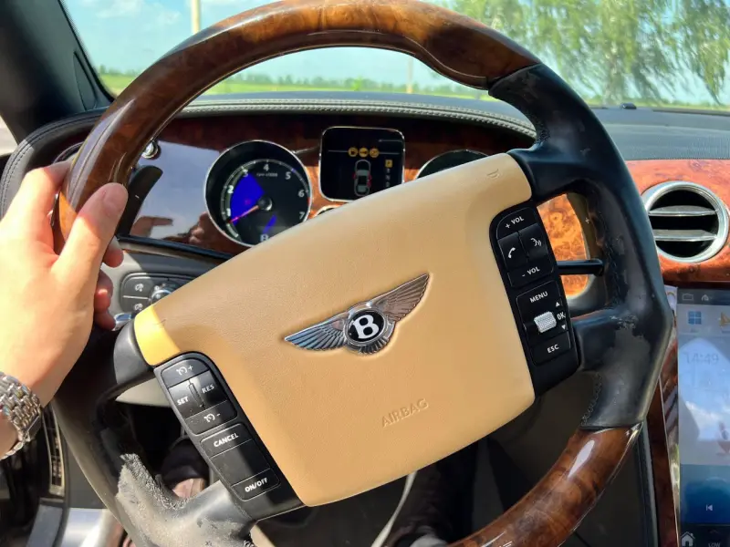 Bentley Continental Flying Spur, 2006