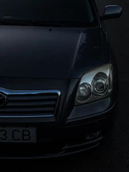 Toyota Avensis, 2004