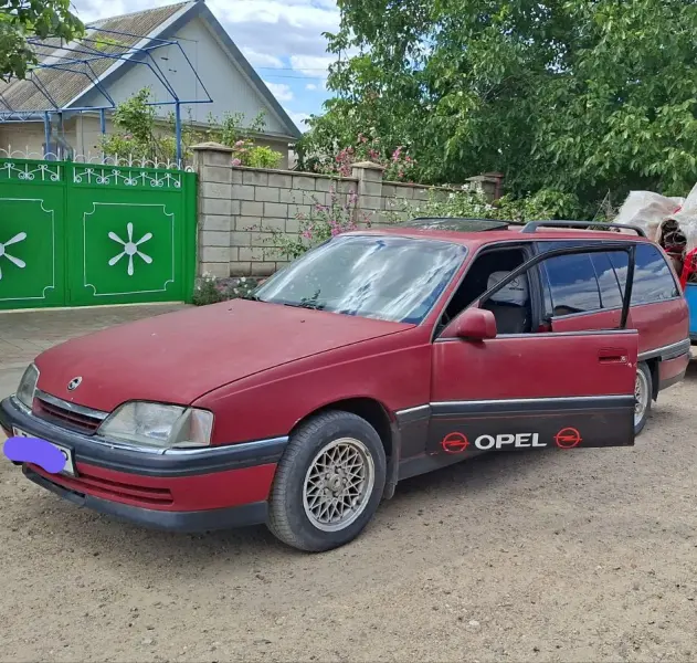 Opel Omega, 1991