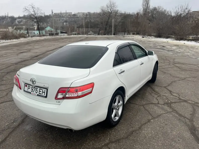 Toyota Camry, 2010