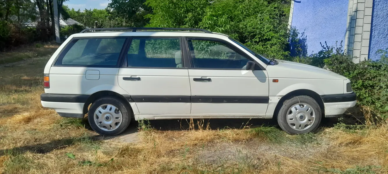 Volkswagen Passat, 1992