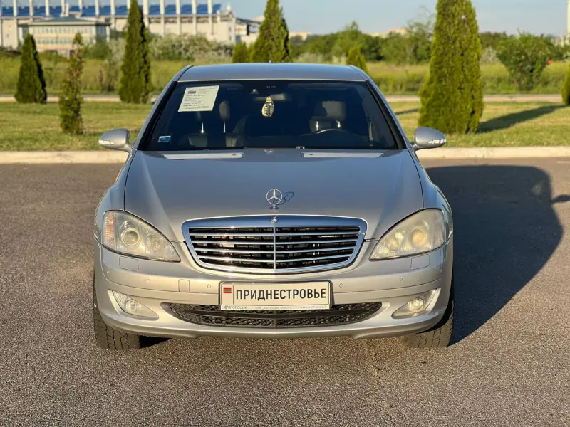 Mercedes-Benz S-Class, 2007