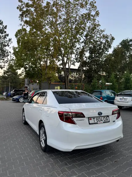 Toyota Camry, 2013