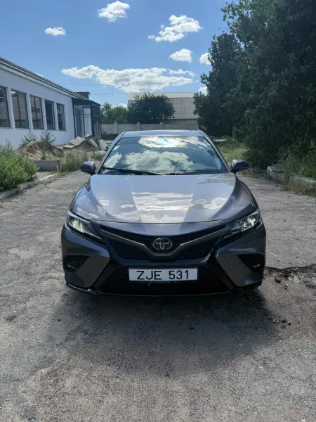 Toyota Camry, 2020
