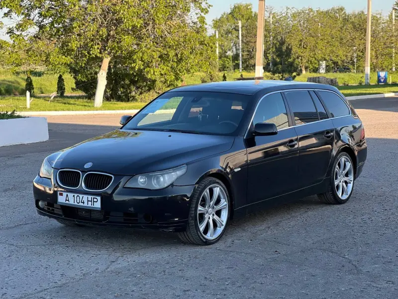 BMW 5 Series, 2005