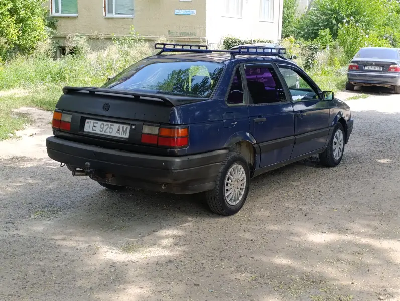 Volkswagen Passat, 1992