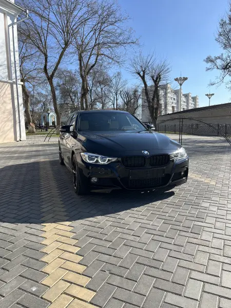 BMW 3 Series, 2018