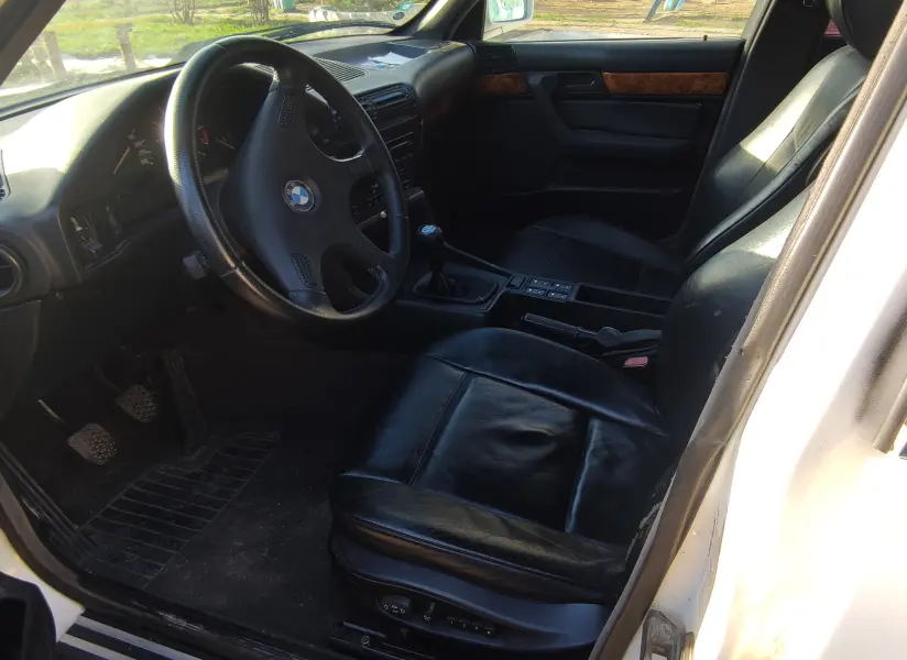 BMW 5 Series, 1992