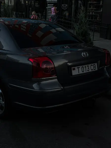 Toyota Avensis, 2004