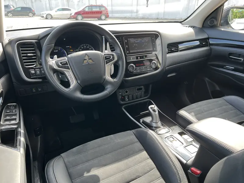 Mitsubishi Outlander, 2018