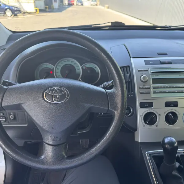 Toyota Corolla Verso, 2008