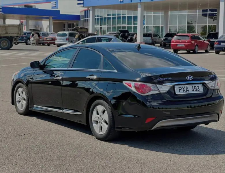 Hyundai Sonata, 2013