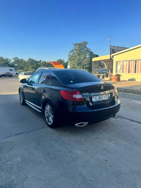 Toyota Camry, 2011