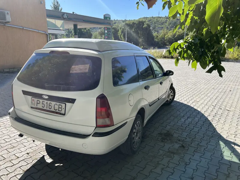 Ford Focus, 2002
