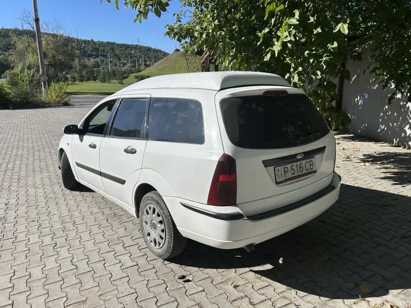 Ford Focus, 2002