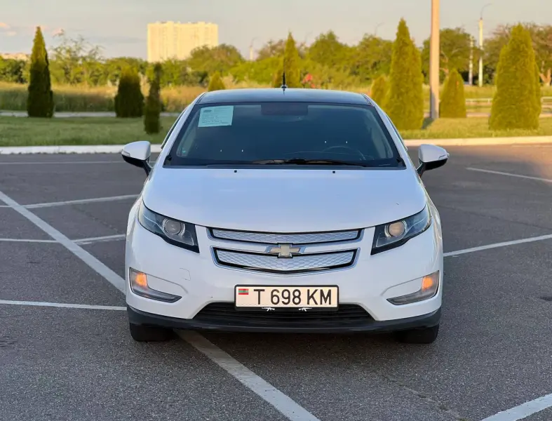 Chevrolet Volt, 2012