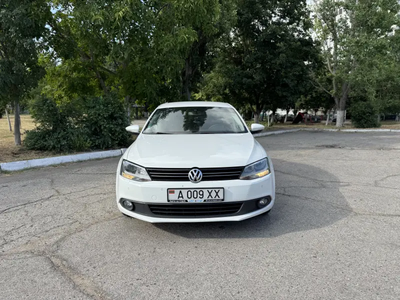 Volkswagen Jetta, 2014
