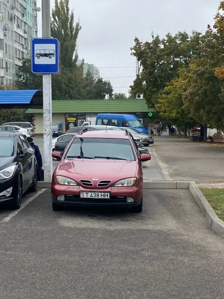 Nissan Primera, 2000