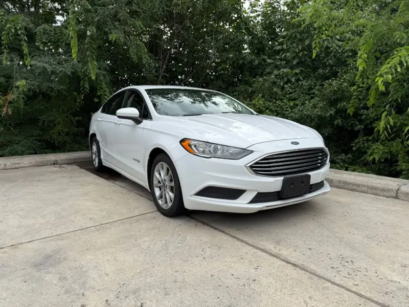Ford Fusion, 2017