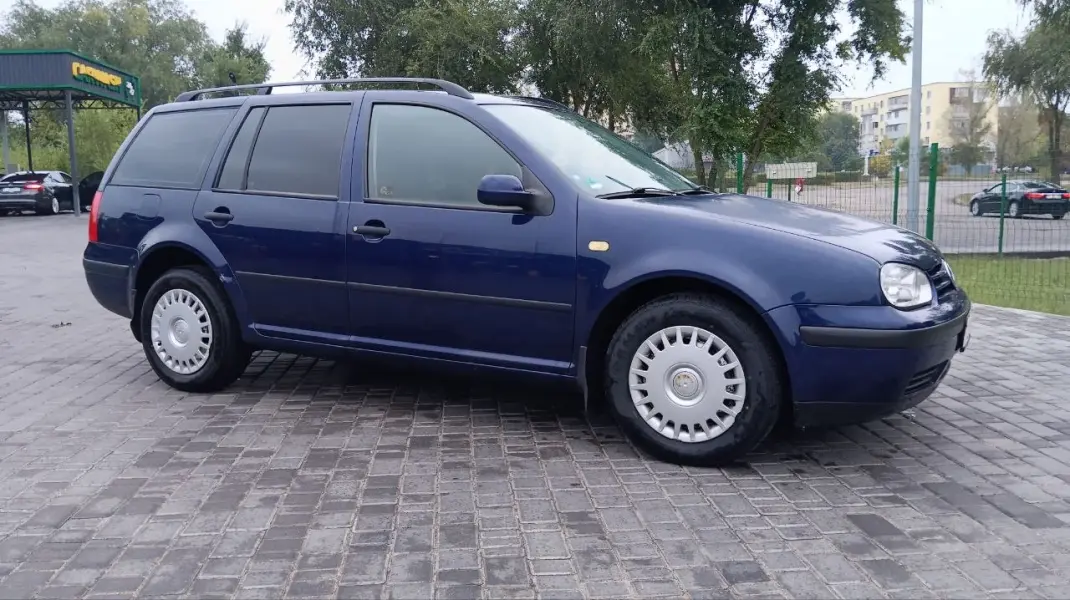 Volkswagen Golf, 1999