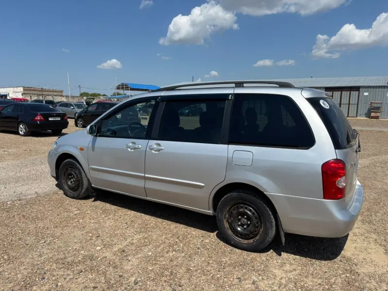 Mazda MPV, 2002
