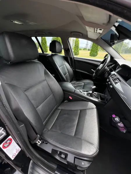 BMW 5 Series, 2009