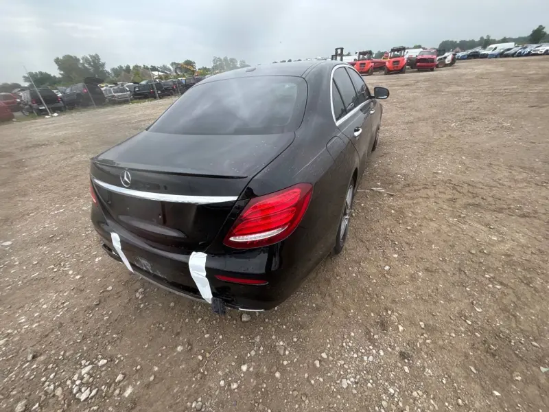 Mercedes-Benz E-Class, 2017