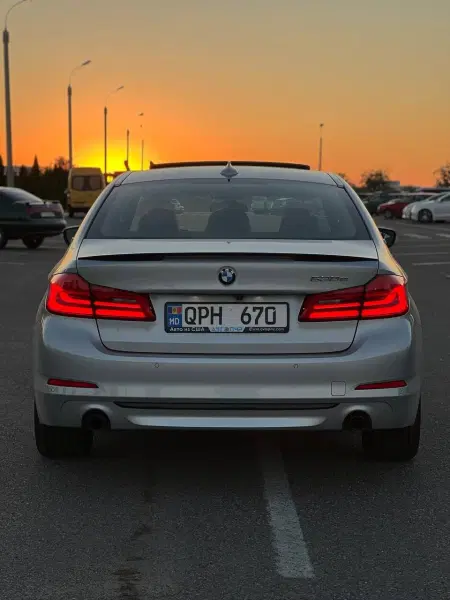 BMW 5 Series, 2018
