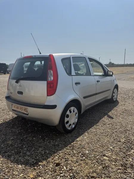 Mitsubishi Colt, 2005