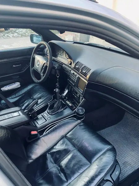 BMW 5 Series, 1999