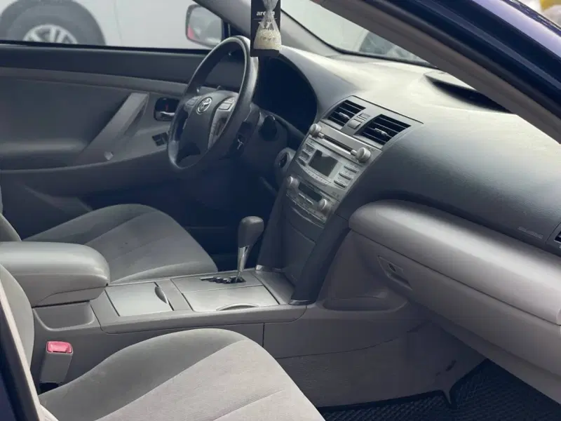 Toyota Camry, 2010